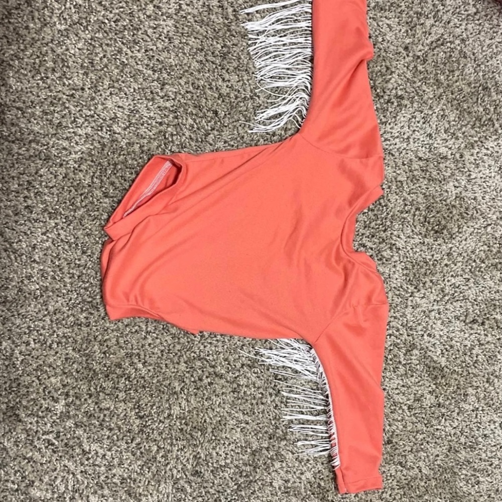 6-9 month Leo with fringe